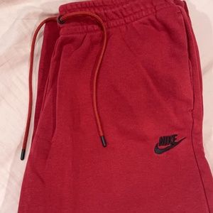 red nike men’s sweat pants